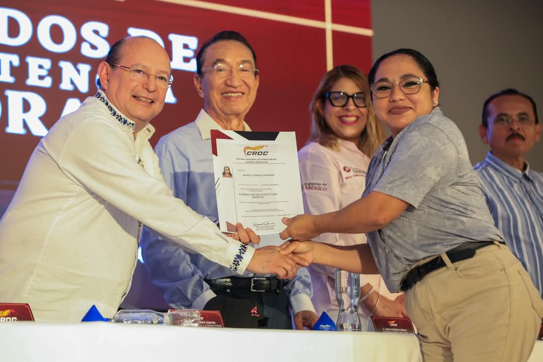 ENTREGAMOS 193 RECONOCIMIENTOS A LA ESTRUCTURA SINDICAL Y 595 CERTIFICADOS DE COMPETENCIA LABORAL